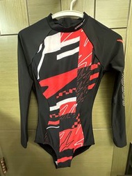 Speedo 長袖連身泳衣 size 34 (M)