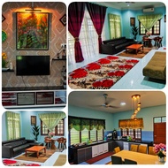 Banglo 1700 m² dengan 4 bilik tidur dan 2 bilik mandi peribadi di Ajil (Delia Homestay Ajil Kuala Be