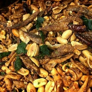 HALAL SEDAP!!! Ikan Bilis Kacang Tomyam