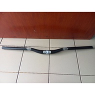 Deity Dirty 30 OS Handlebar 680mm long