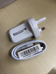 LG 三腳插頭 連USB-micro b 充電線