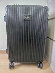 Hallmark 23吋可擴張黑色行李箱/喼/23inch Expandable Luggage/Baggage/Suitcase