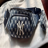 全新正韓MLB牛仔滿版logo刺繡二合一腰包胸口包