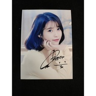 Iu IU Li Zhien Li Zhien Autographed Photo 23cm Various Types of Star Merchandise