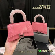 Real Shot❤ B Series Hourglass Bag Handbag Crossbody Chain a04 LK