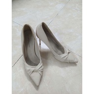 Lightweight Pass for lovely LU XIAN & NI shoes (cream color, 9cm high, size: 240~38,5)