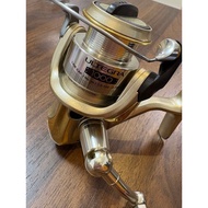 ULTEGRA 1000 Spinning Reel