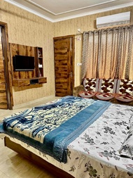 Rumah  m² dengan 1 bilik tidur dan 1 bilik mandi peribadi di Tapovan (Peaceful 1BHK Retreat in Tapov