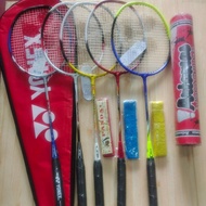 ~[Dijual] Raket Badminton Yonex Aluminium T Sepasang + Grip+Kok+Tas