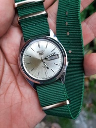jam tangan pria seiko 5 otomatis jam vintage jam klasik