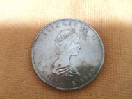 Pt/Ag/Au 長期收購 / 推廣收藏 鉑金白銀黃金 - 分享成果 1988年加拿大楓葉銀幣一安士  1992年美國鷹揚銀幣一安士