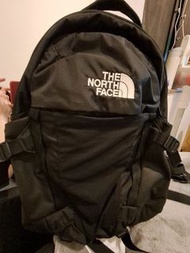 The North Face 黑色背包