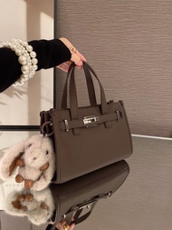 MY&FSNH | Elegant Versatile Handbag