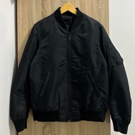 Uniqlo Blouson Bomber MA-1 Jacket