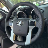 ปลอกพวงมาลัยรถยนต์สวมทับแบบเย็บมือ สำหรับ Toyota Corolla Cross/Altis/Camry/RAV4/Avalon - ออกแบบตัดเย