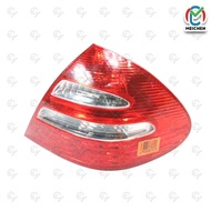 ไฟท้าย LED W211สำหรับ Mercedes Benz (2003-2005) E200 E260 E220 E280 E300 ไฟท้าย ไฟท้ายไฟเบรคไฟท้าย​แ