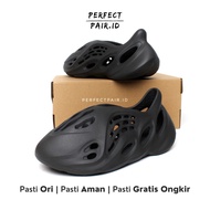 Yeezy Foam Runner RNNR Carbon 2023 100% Original