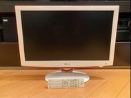 (限25/5前）LG 22吋 LG 22LU50FD 22”1080P 全高清液晶數碼電視連遙控，可作電腦螢幕