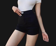 High Waist Short Clean Cut