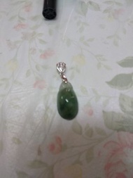 天然翡翠糯冰觀音，佛手，冰黄福瓜，冰飄花吊咀(925銀扣)每1個