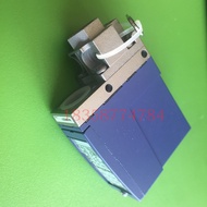 Genuine Schneider XMLB300D2S11 Pressure Switch XML-B300D2S11 Pressure Controller Ready Stock