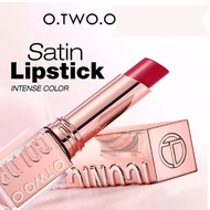 O.TWO.O Hydrating Satin Lipstick Silky