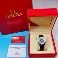Omega 全套包裝 男士機械手錶🏴 簡約商務 錶帶：皮錶帶機芯：自動機械機芯材料：礦物質鏡面尺寸：直徑38mm厚11mm