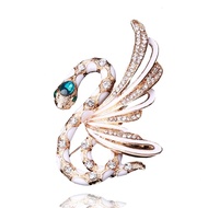 Enamel Snake With Wings Shape Brooch KitKat Design Gold Color Alloy Metal Brooches for Women Girls H