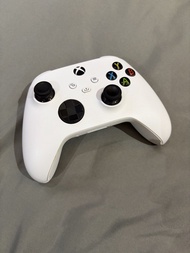 White Xbox Wireless Controller for Xbox Series X|S, PC