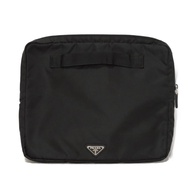 PRADA Tessuto PC 電腦包，黑色三角形 Logo，尼龍材質，Nero 手拿包
