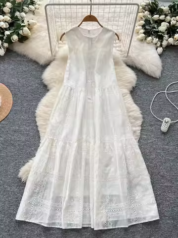 Women's Vintage Court Style Sleeveless Dress Summer Jacquard Hollow Out Loose Fit Hide Fat Design Fa