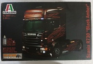 Italeri 1/24 Scania R730 V8 "Black Amber" (3897)