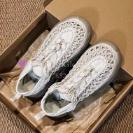 紫鑽🌟誠信商家🌟💜全新Keen UNEEK WK 戶外厚底溯溪鞋 涼鞋 米白 男女通用