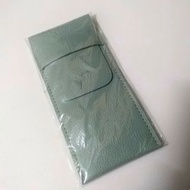 Adopt綠色香水套`