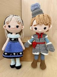 迪斯尼公主 Frozen 冰雪奇緣 毛線娃娃 衣服可穿脫 純手工 毛線編織 鉤針 成品 萌娃娃 生日禮物 交換禮物