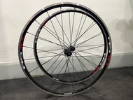 Shimano RS10 700c 鋁輪組