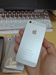 Iphone5s iphone 5s十分新淨屏幕不發黃  16GB 可重設可上網 ccd一流 二手iphone