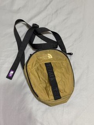 nanamica the north face 紫標側背包