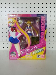 (葵興樂聲9樓門市現貨) 美少女戰士 S.H.Figuarts shf  Sailor Moon 月野兔 初版 連初回特典 盒不完美