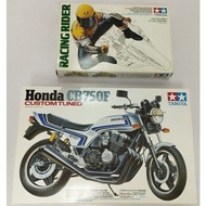TAMIYA 14066 Honda CB750F 14033 1433 Racing Rider Fawn 628