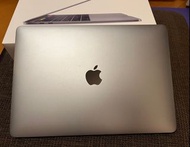 MacBook pro 13 inch 2019