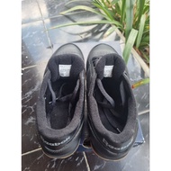 Reebok Classic Leather Black/ Gum Sepatu