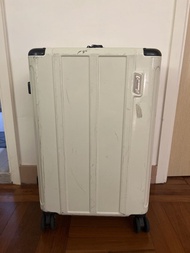 Coleman 59cm 高白色行李箱