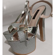:lIGH HEELS - ELEGANT PAGEANT HIGH HEELS GOLD& SILVER COLOUR 6.5 INCHES