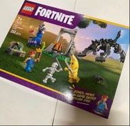 清屋平售 LEGO®️ 樂高77075 Fortnite®️ Peely & Sparkplug's Camp 全新靚盒