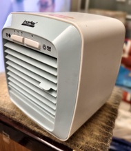 *９５％新* 日本伊瑪牌 Imarflex ICF-190‧座枱式涼風機、迷你水冷扇Mini Cooler‧『小涼風』USB供電供電 (香港行貨)