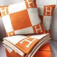 HERMES PILLOWCASE / SARUNG BANTAL WOLL / ROYAL COVER HERMES