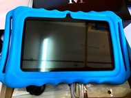 全新 7寸 兒童平板電腦  長者 kid children elderly tablet Ipad 連硅膠保護套 4色可選 藍，紅，粉，綠   現貨全新