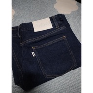 aimer baggy jeans Dark Color