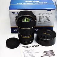 Tokina AT-X 16-28mm F2.8 Pro FX เป็นเลนส์ซูมกว้างพิเศษสำหรับเต็มเฟรมกล้อง DSLR ผสมผสานรูรับแสงคงที่ของ F/2.8, เลนส์ฮูดคงที่และมอเตอร์มุ่งเน้นที่เงียบสงบควบคู่กับการเซ็นเซอร์ AF GMR แม่เหล็ก Tokina 16-28mm เลนส์นอกจากนี้ยังมีที่ไม่ซ้ำกันด้วยสัมผัสเดียวกลไก
